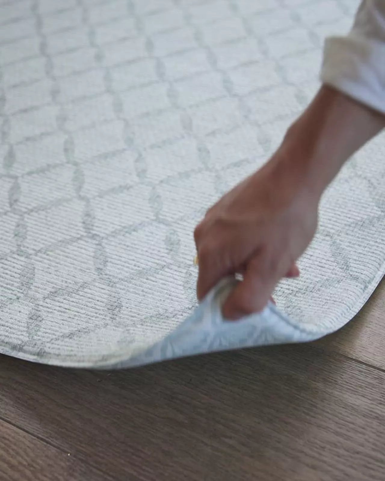 video showcasing the reversible gatherer playmat from totter and tumble | SKU: 26 BEACH/GATHER XL, 26 BEACH/GATHER STD, 26 BEACH/GATHER COMP
